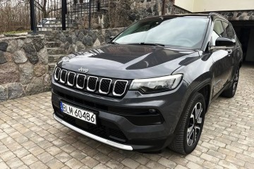 ZAREJESTROWANY ! oryginalny lakier, serwis ASO, kamera 360, 4x4, LEDY,