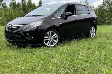 fabryczne LPG, klimatyzacja, 7 osób, NAVI,